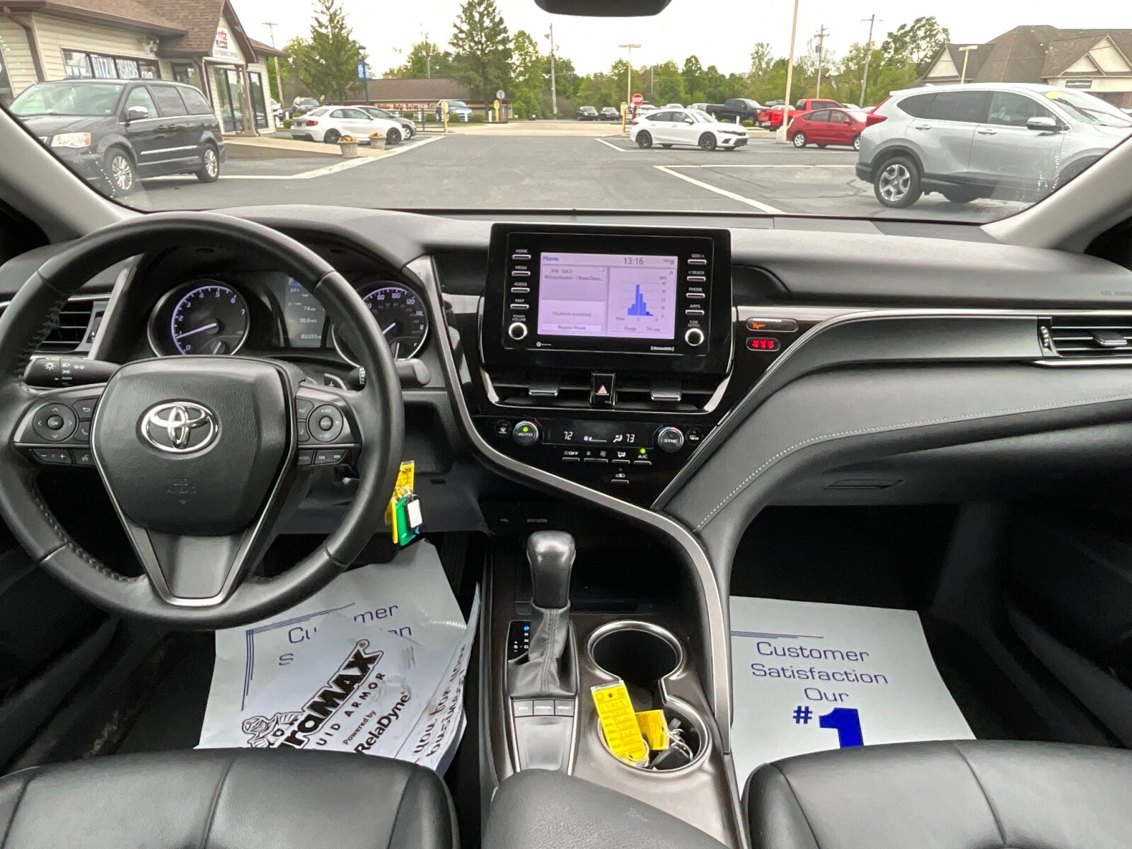 2024 Toyota Camry SE - Photo 12