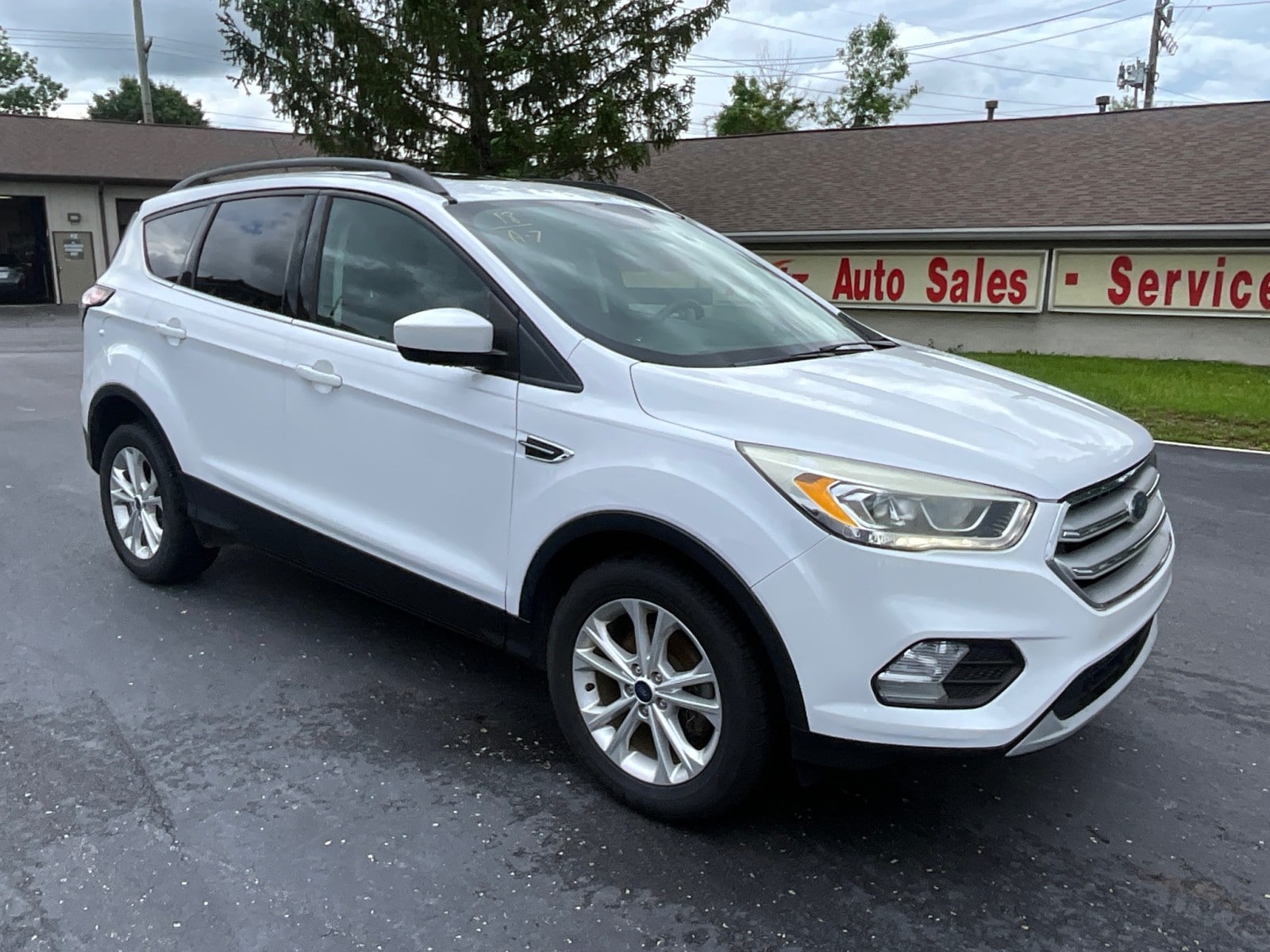 2018 Ford Escape SEL's photo