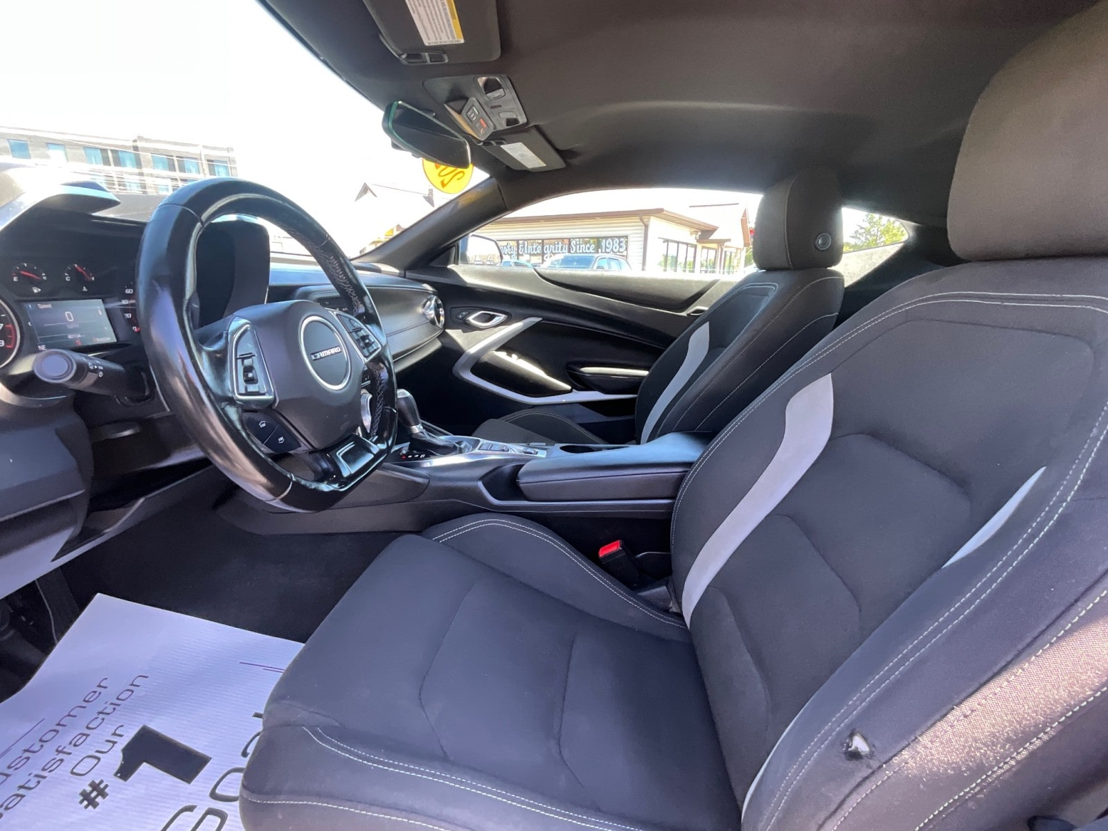 2023 Chevrolet Camaro 1LT - Photo 21