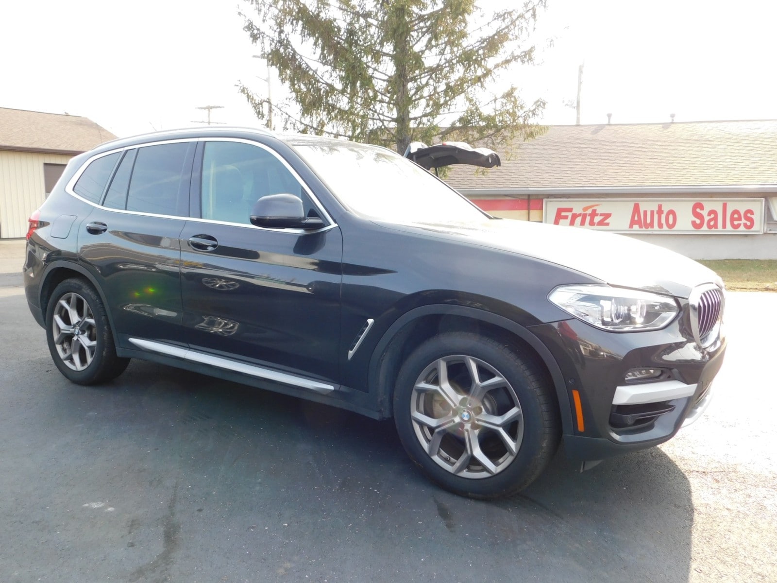 2021 BMW X3 30i's photo