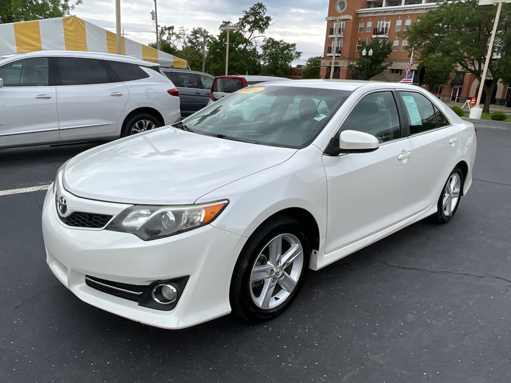 Used 2014 Toyota Camry Sedan