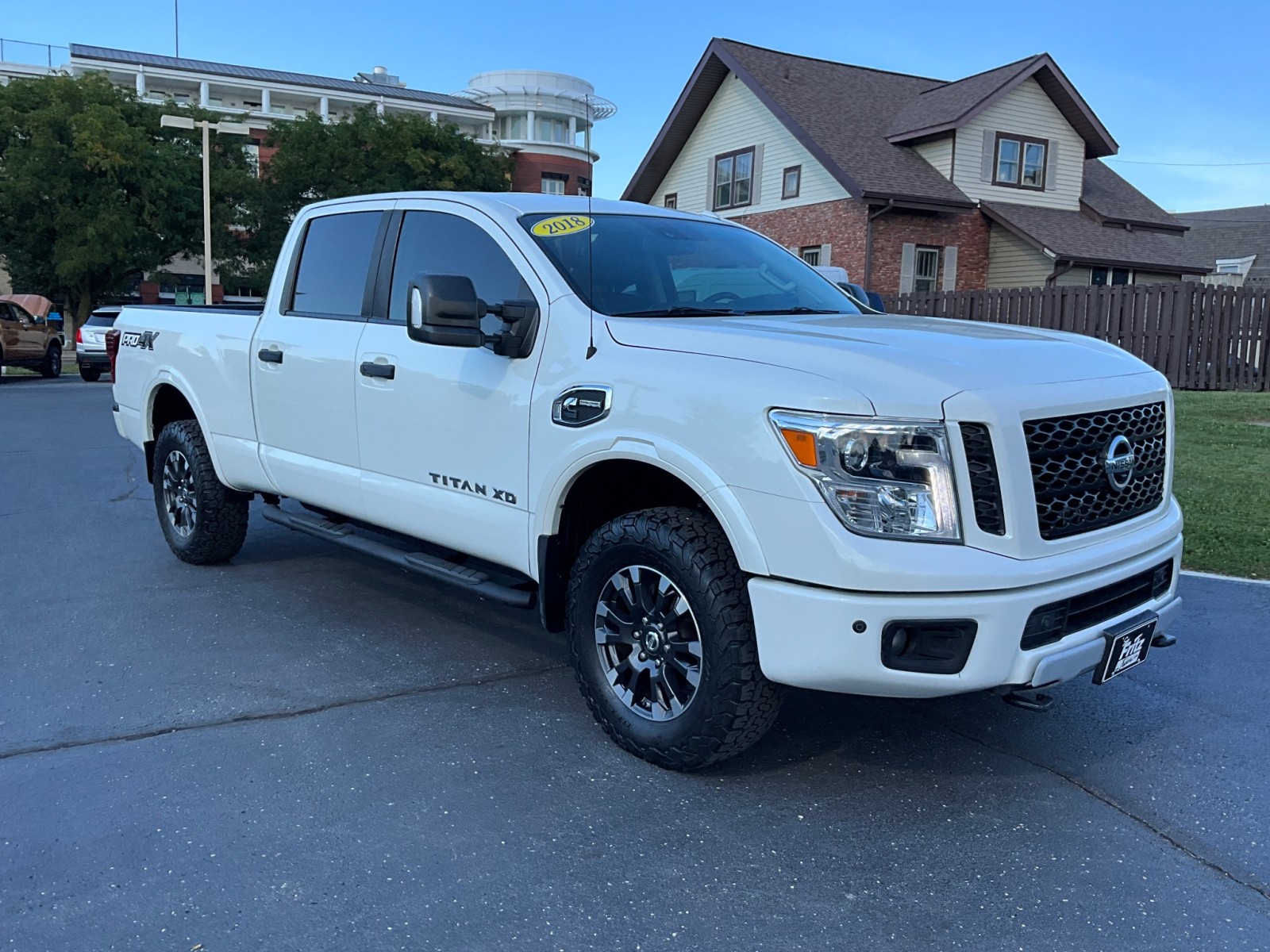  Nissan Titan XD