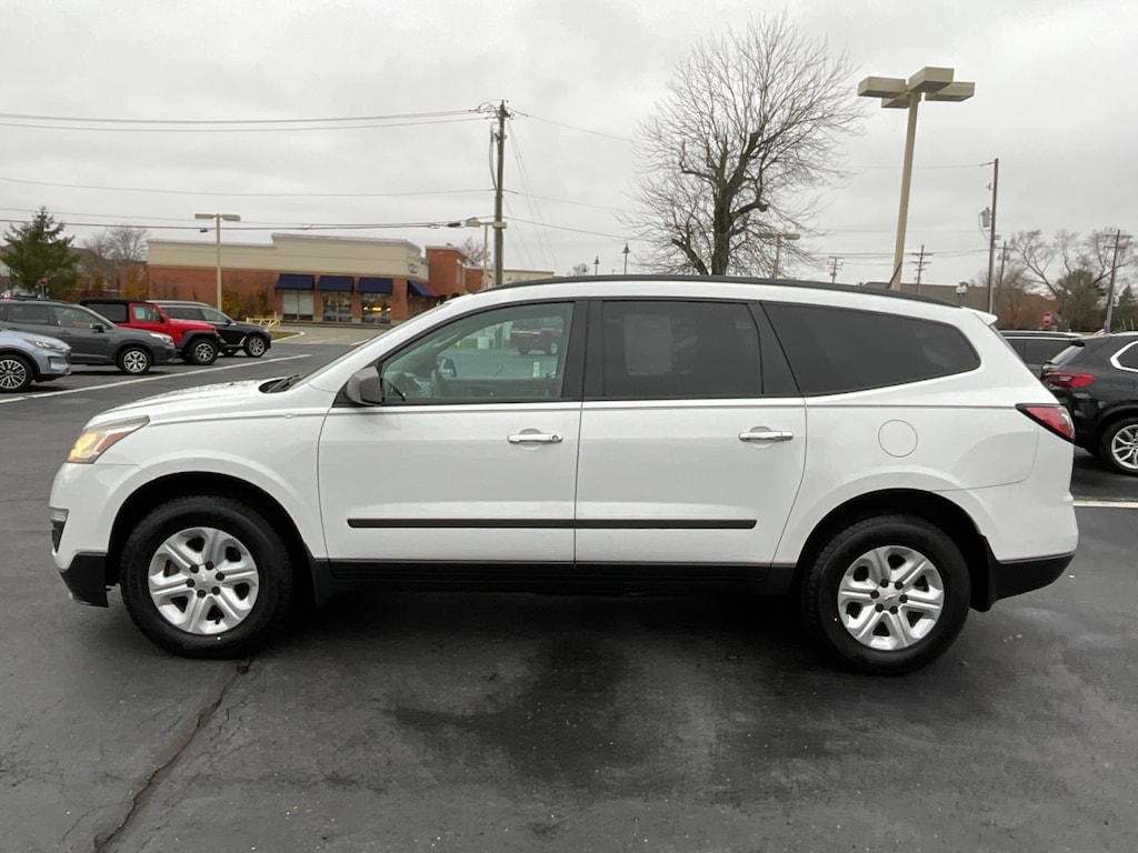 Used 2017 Chevrolet Traverse LS SUV