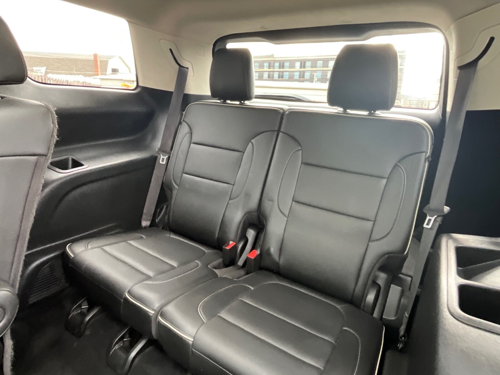 2021 GMC Acadia Denali - Photo 38