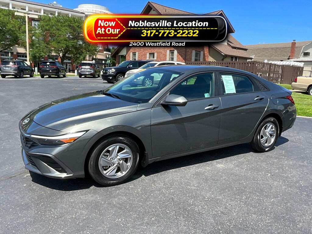 Used 2024 Hyundai Elantra SE Sedan