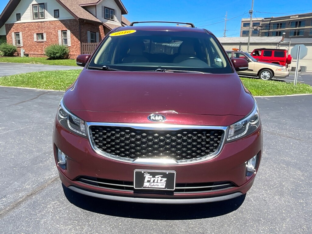 Used 2016 Kia Sedona SX Van