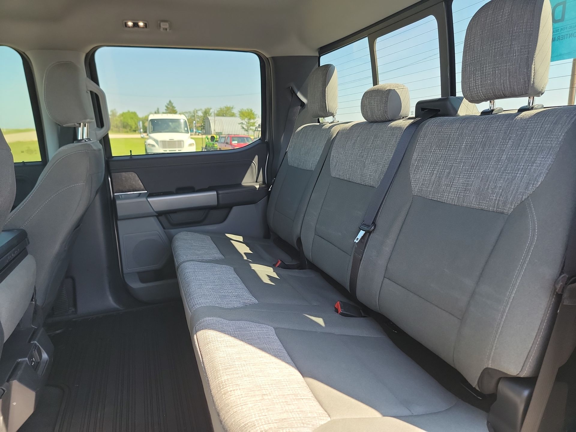 2023 Ford F-150 XLT - Photo 22