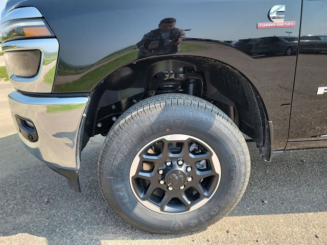 2025 RAM 2500 Laramie - Photo 10