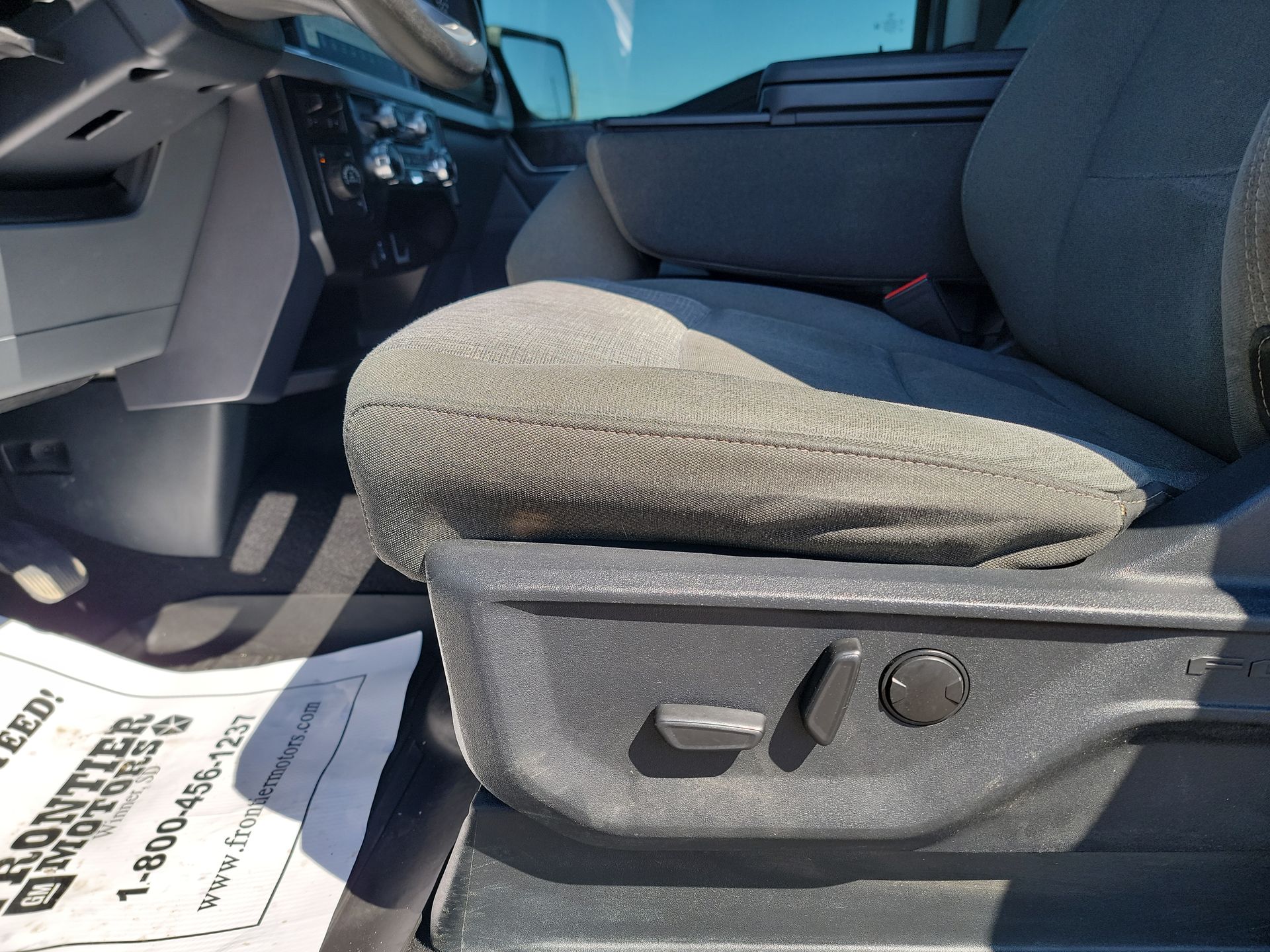 2023 Ford F-150 XLT - Photo 12