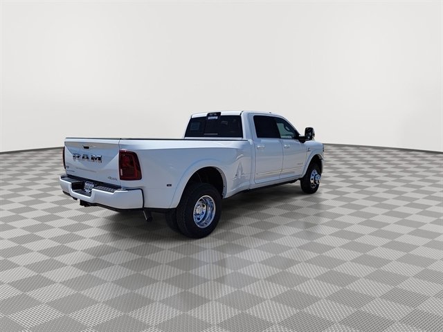2025 RAM 3500 Limited - Photo 8