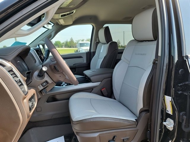 2025 RAM 2500 Laramie - Photo 11