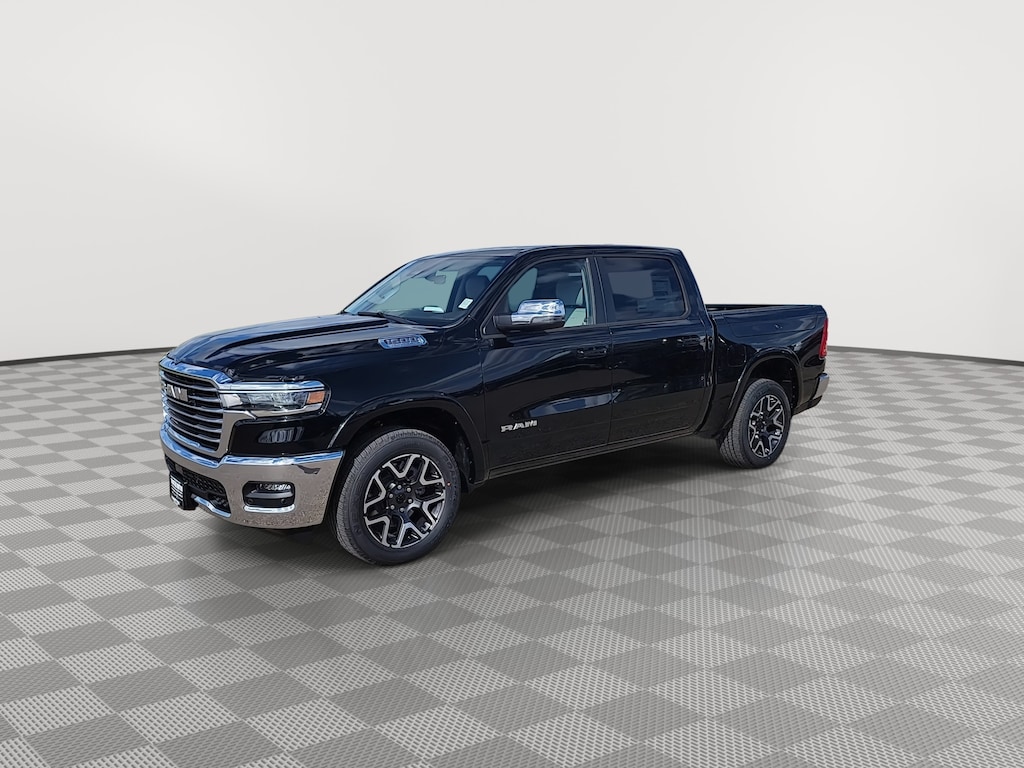 New 2026 Ram 1500 LARAMIE CREW CAB 4X4 5'7 BOX Pickup