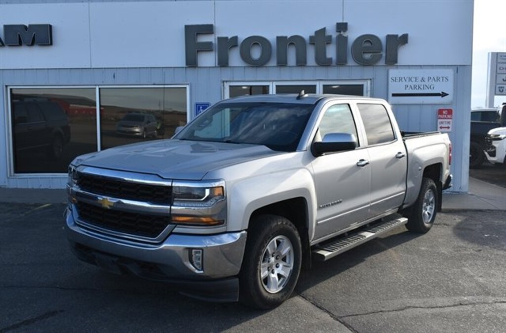 Used 2018 Chevrolet Silverado 1500 LT w/1LT Truck Crew Cab