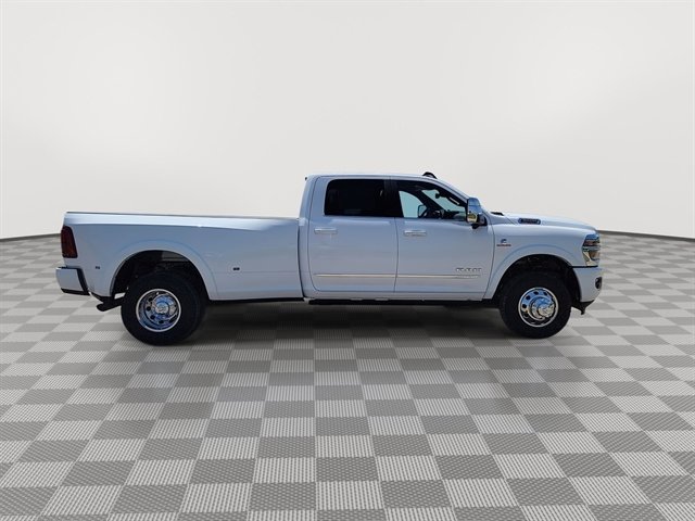 2025 RAM 3500 Limited - Photo 9