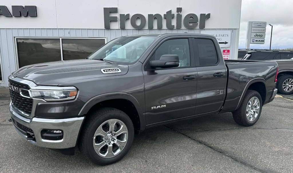 New 2026 Ram 1500 BIG HORN QUAD CAB 4X4 6'4 BOX Pickup