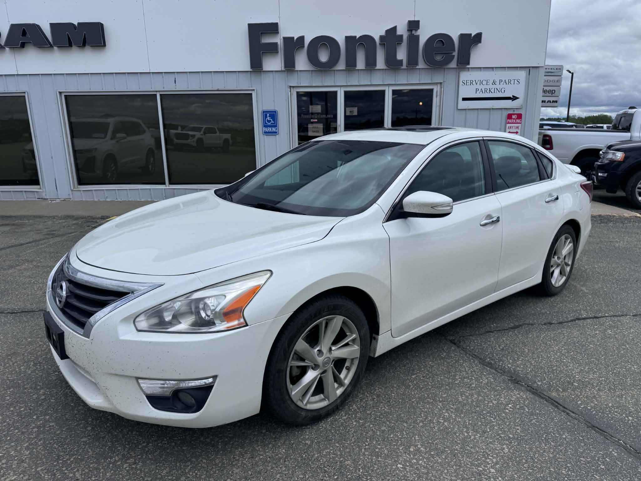 2013 Nissan Altima 2.5 SL CVT's photo