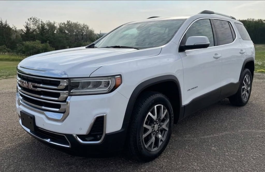 Used 2023 GMC Acadia SLT SUV
