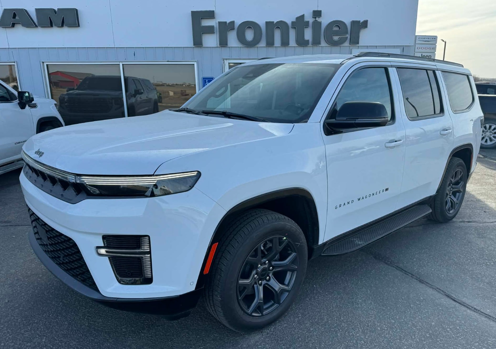 2026 Jeep Grand Wagoneer Sport Utility 
