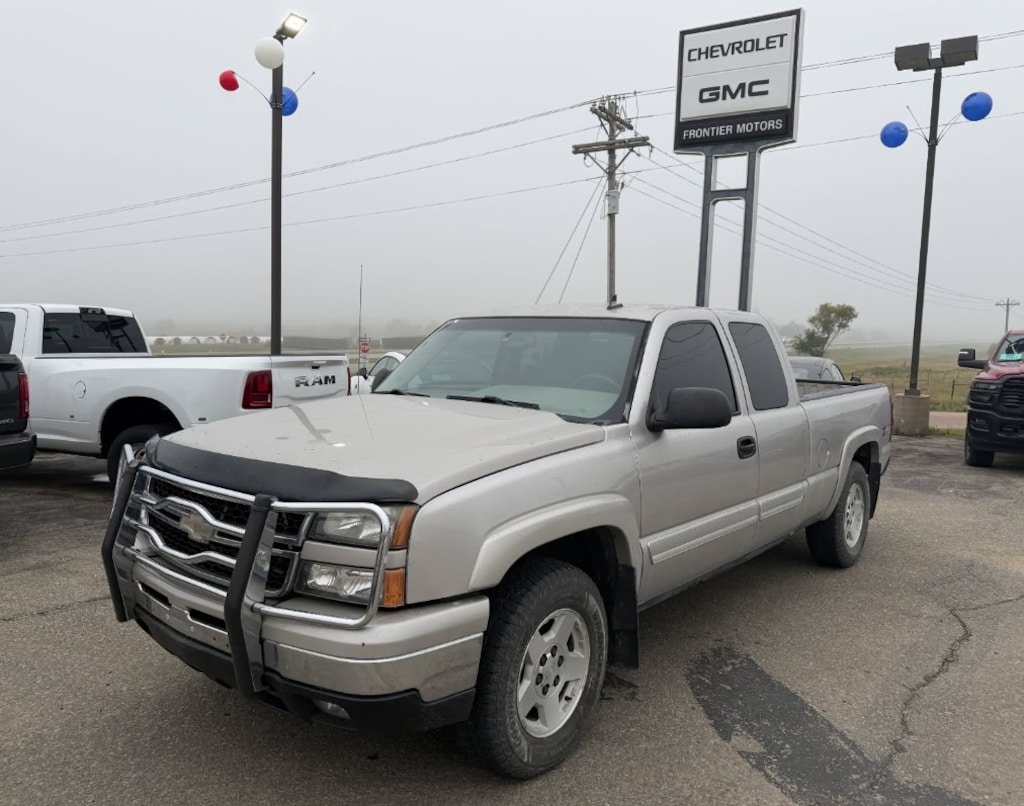 Used 2006 Chevrolet Silverado 1500 Truck Extended Cab