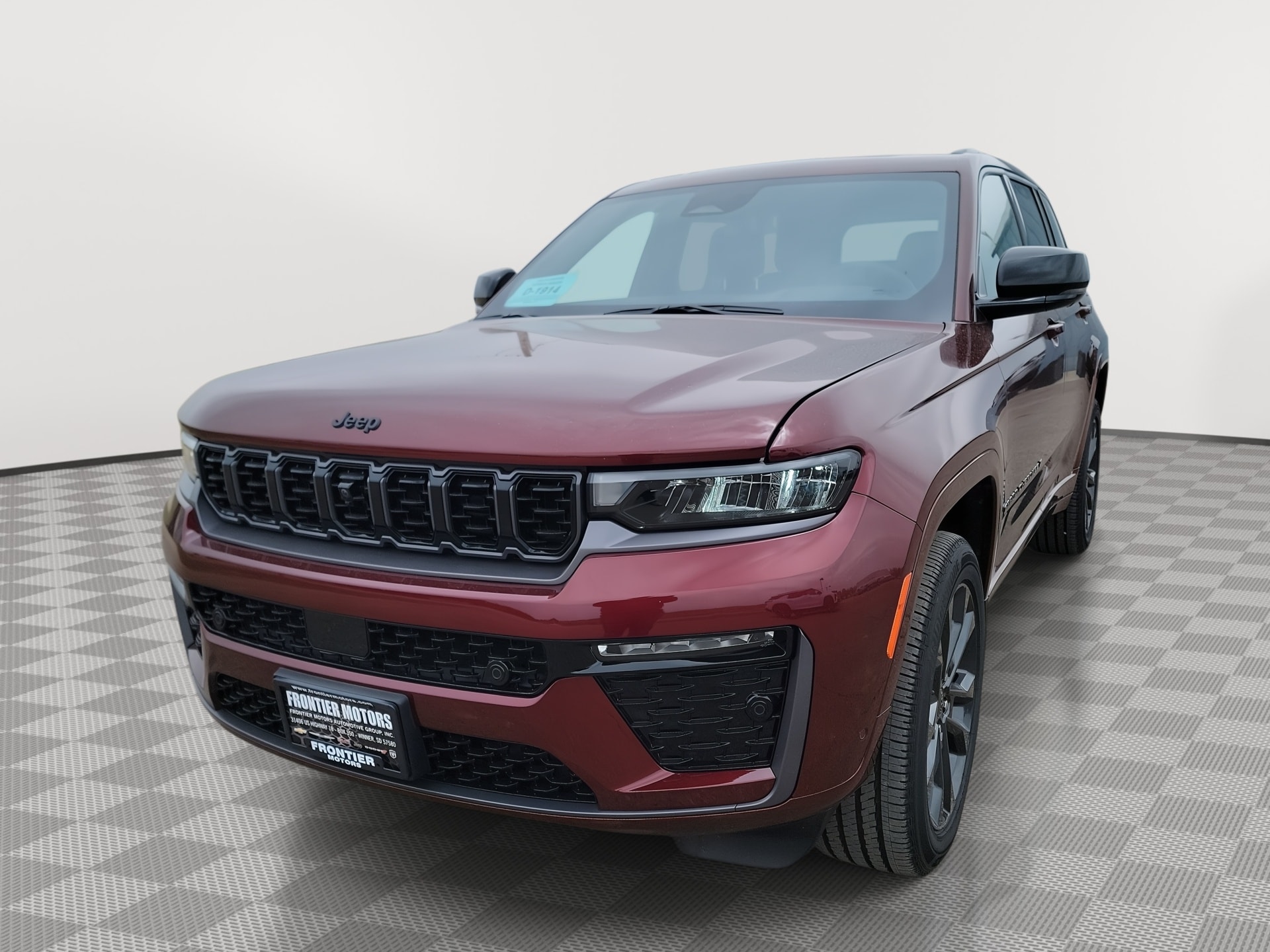 2026 Jeep Grand Cherokee Limited Reserve 4x4's photo
