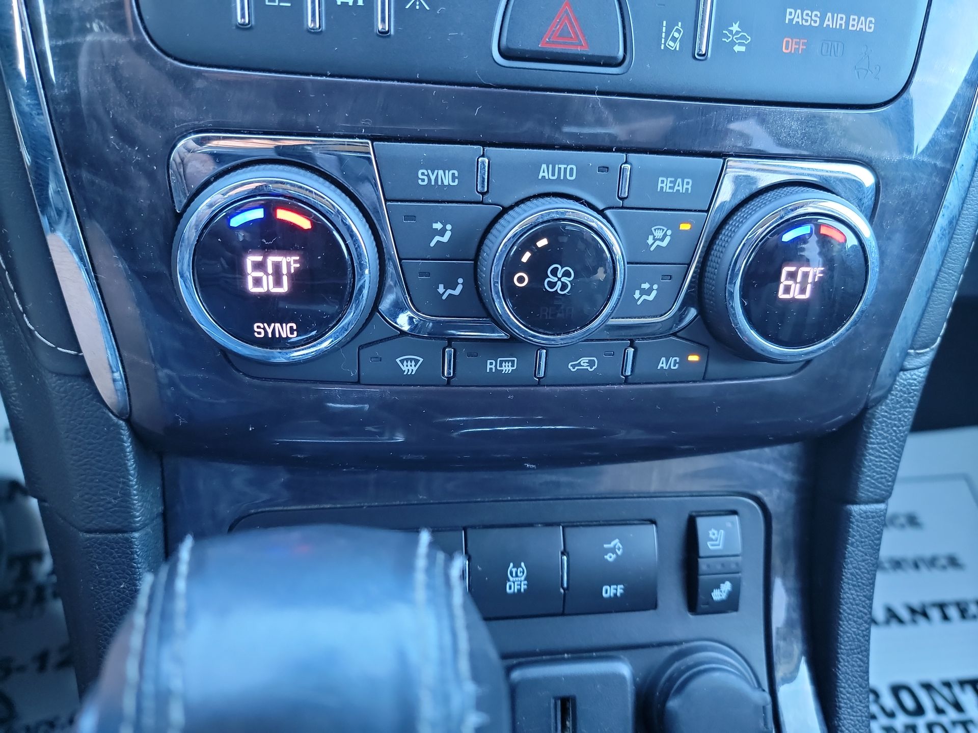2017 Buick Enclave Premium - Photo 18