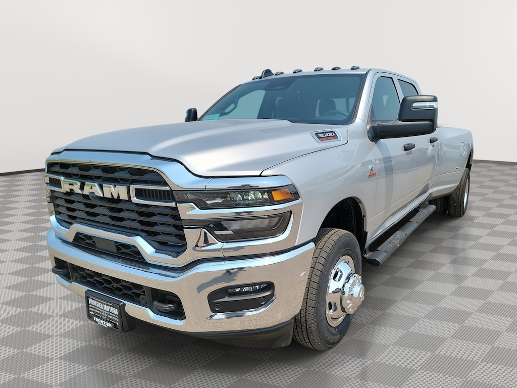 New 2026 Ram 3500 TRADESMAN CREW CAB 4X4 8' BOX Pickup