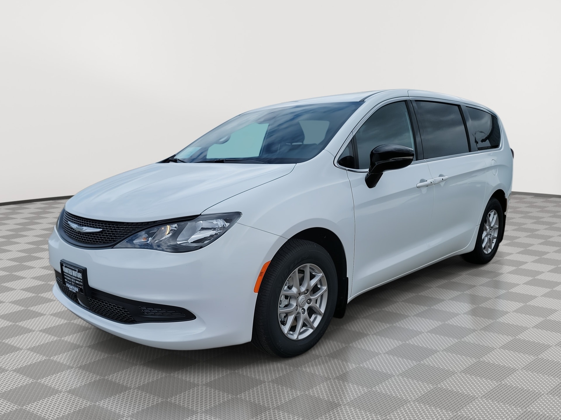 2026 Chrysler Voyager LX's photo