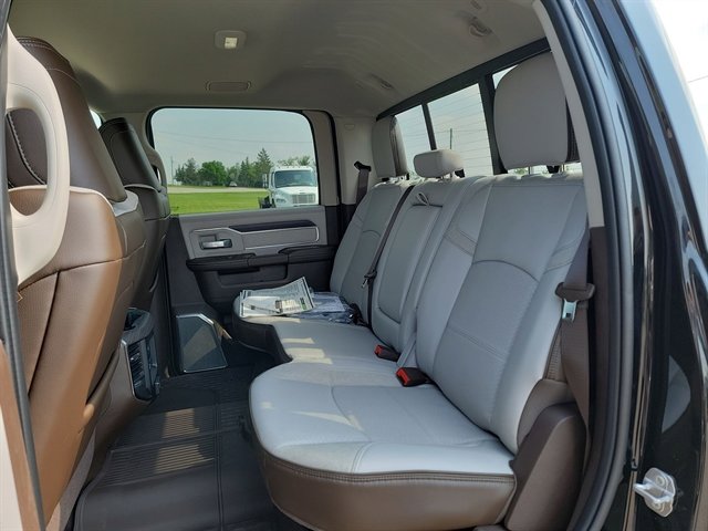 2025 RAM 2500 Laramie - Photo 18
