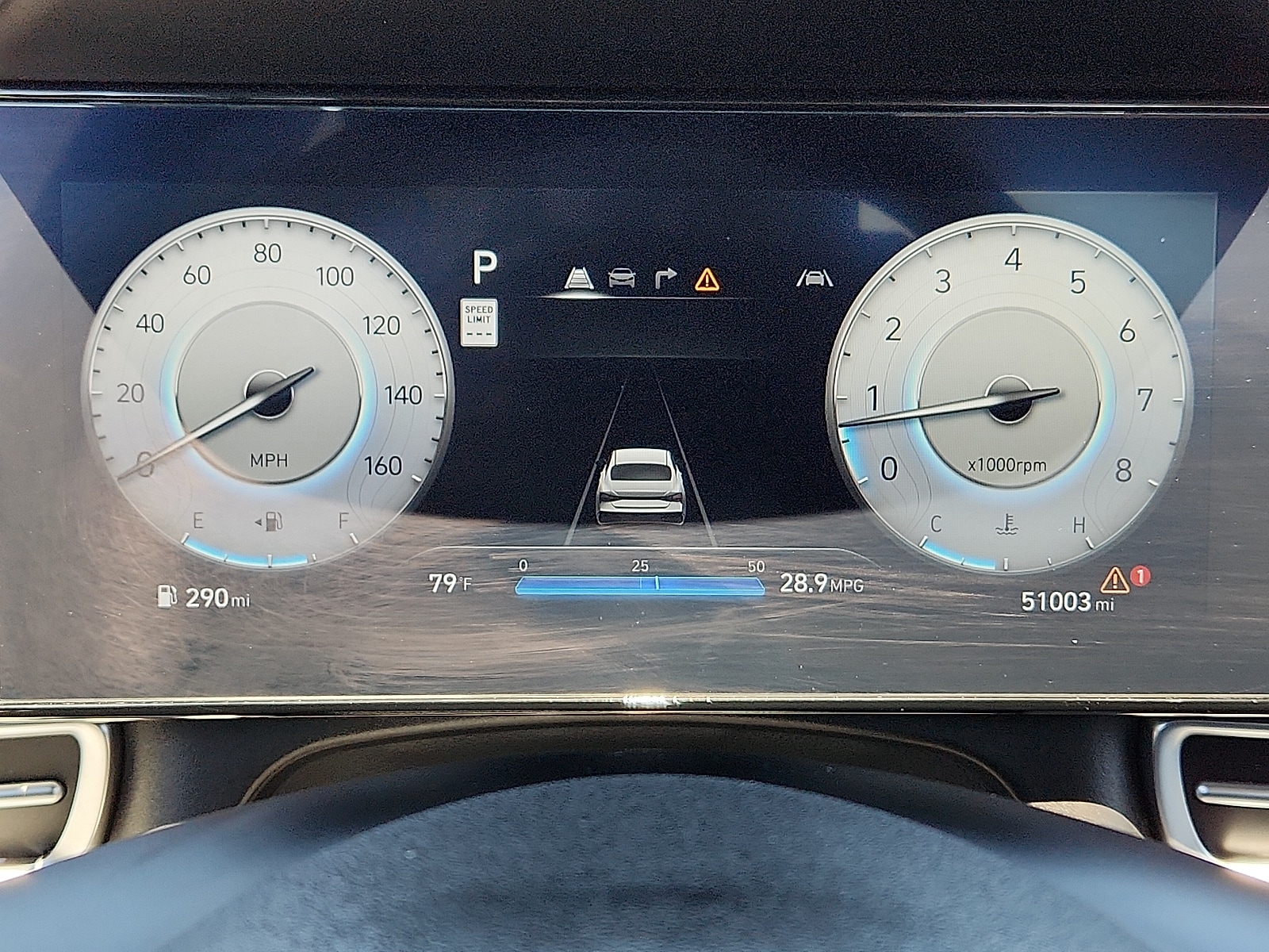 2024 Hyundai Elantra Limited - Photo 18
