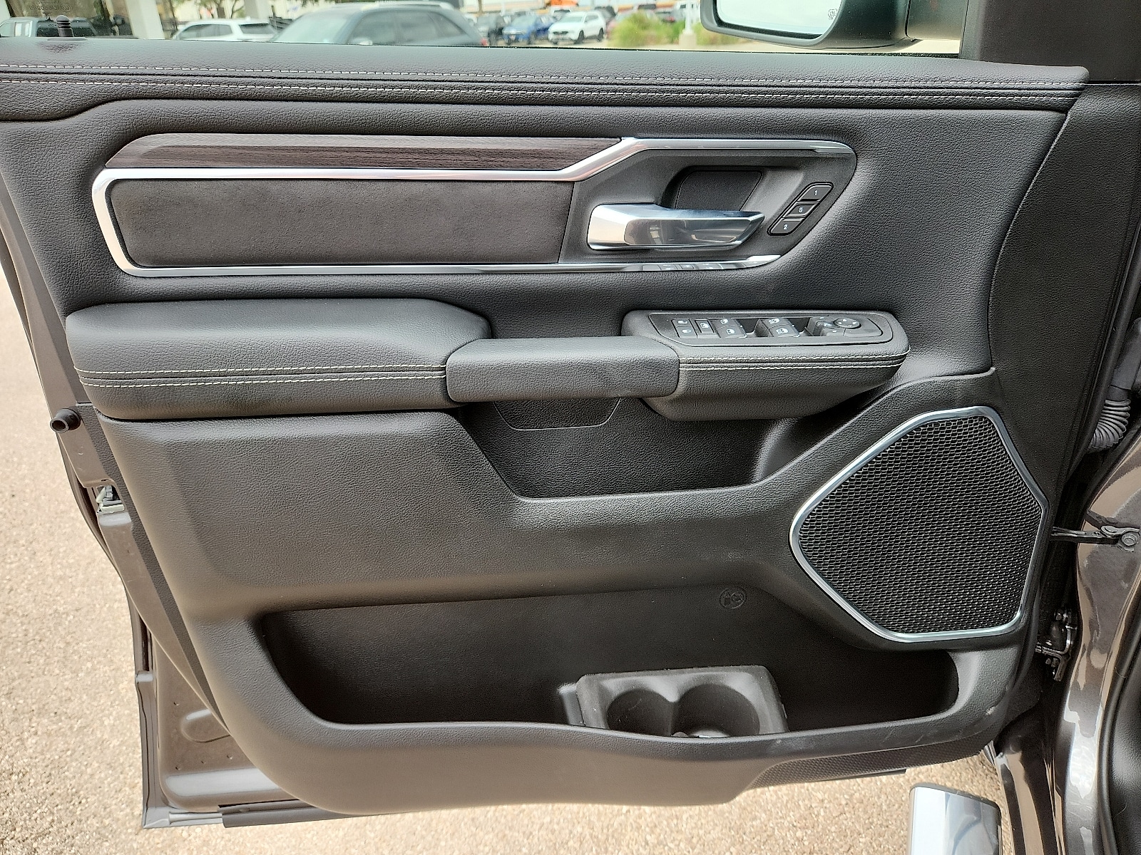 2026 RAM 1500 Laramie - Photo 12