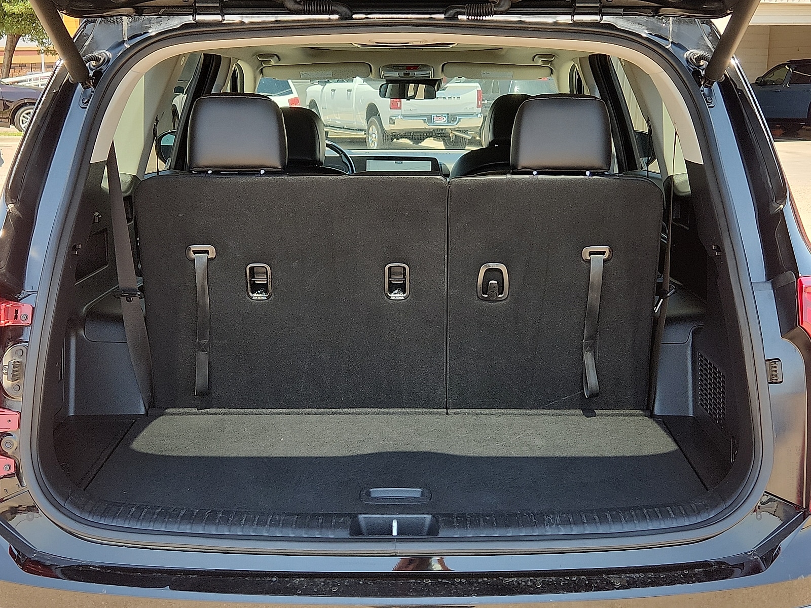 2025 Kia Telluride S - Photo 8