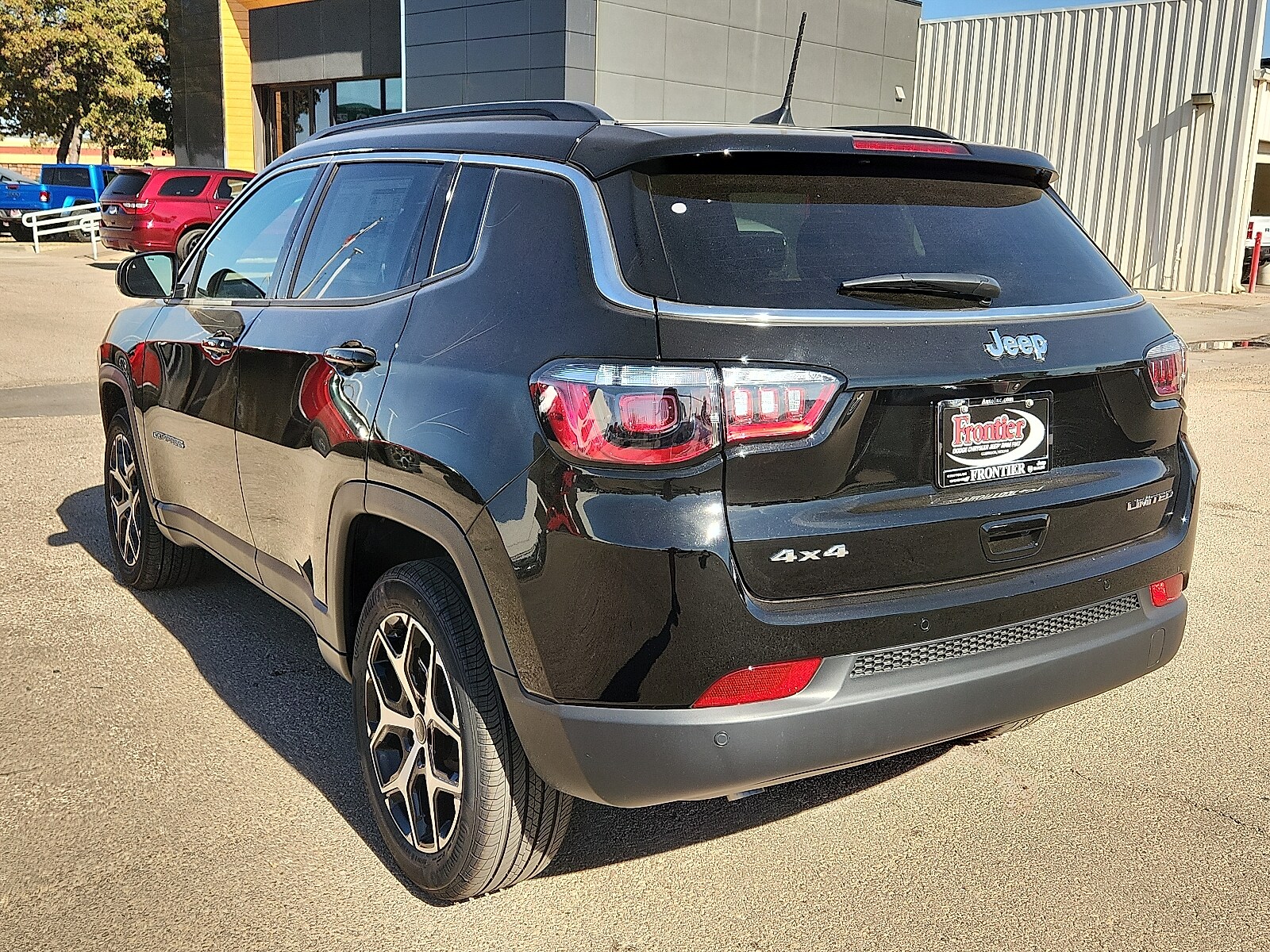 2026 Jeep Compass Limited photo 2