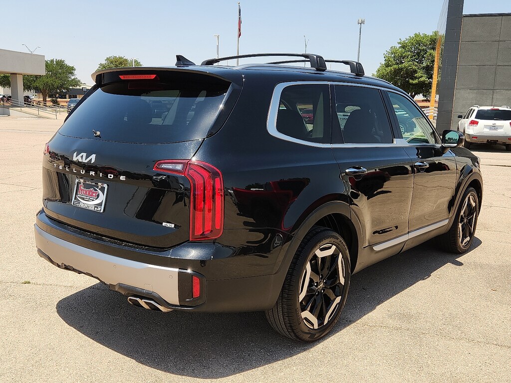 Used 2025 Kia Telluride S SUV