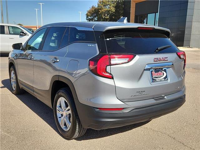 2024 Gmc Terrain SLE photo 2