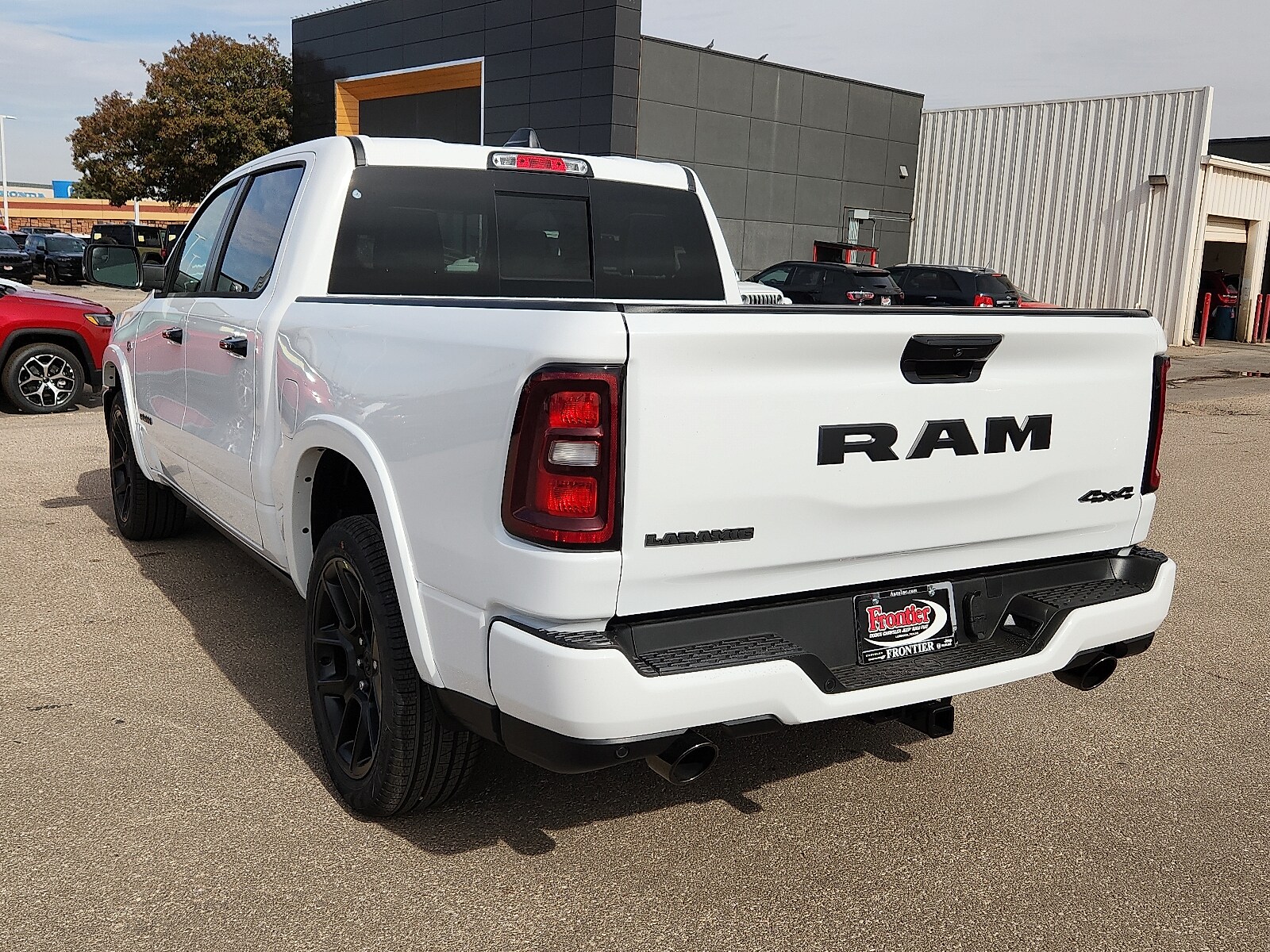 2026 Ram 1500 Laramie photo 3