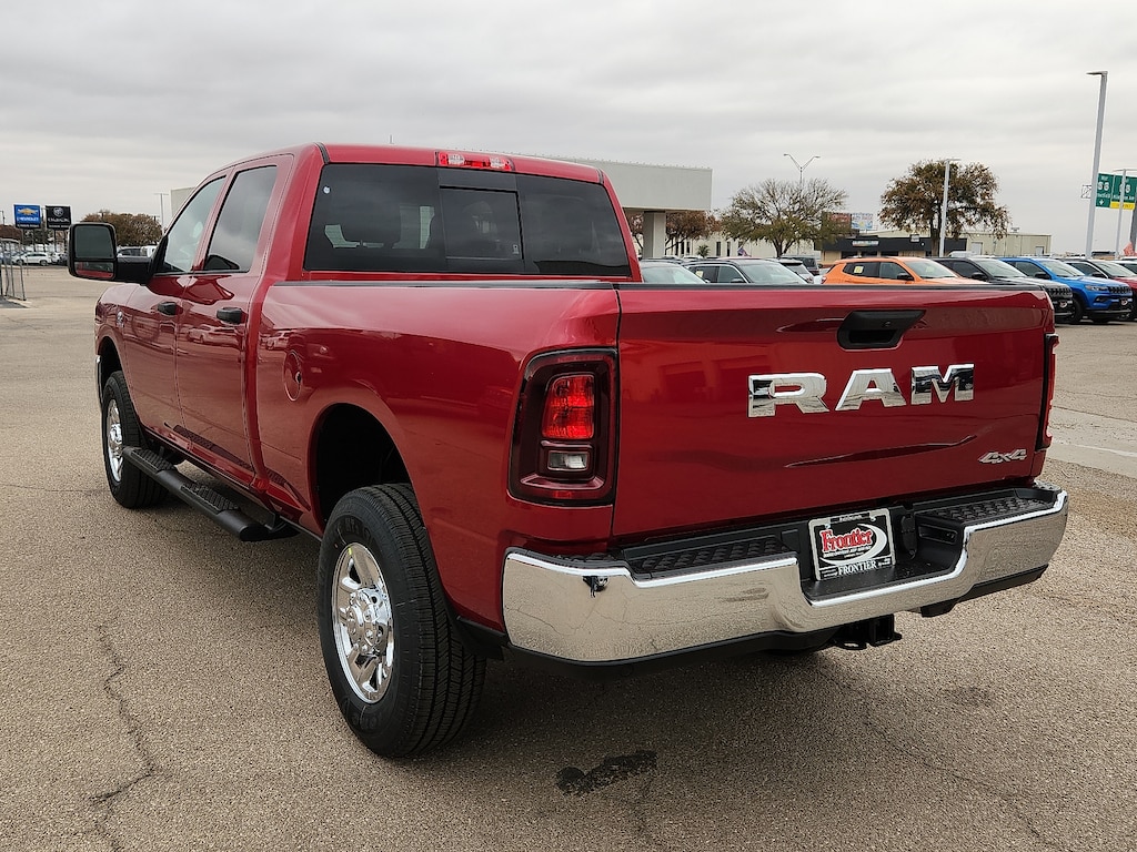 New 2026 Ram 2500 TRADESMAN CREW CAB 4X4 6'4 BOX Pickup