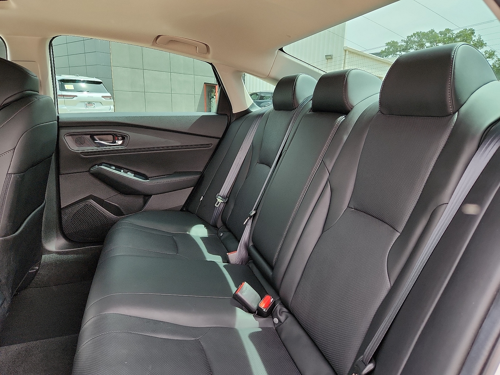 2024 Honda Accord Hybrid Touring - Photo 10