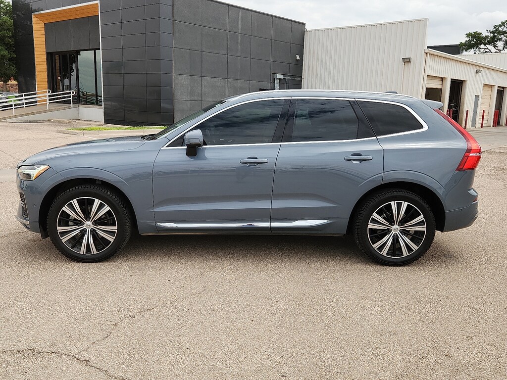 Used 2022 Volvo XC60 B5 FWD Inscription SUV