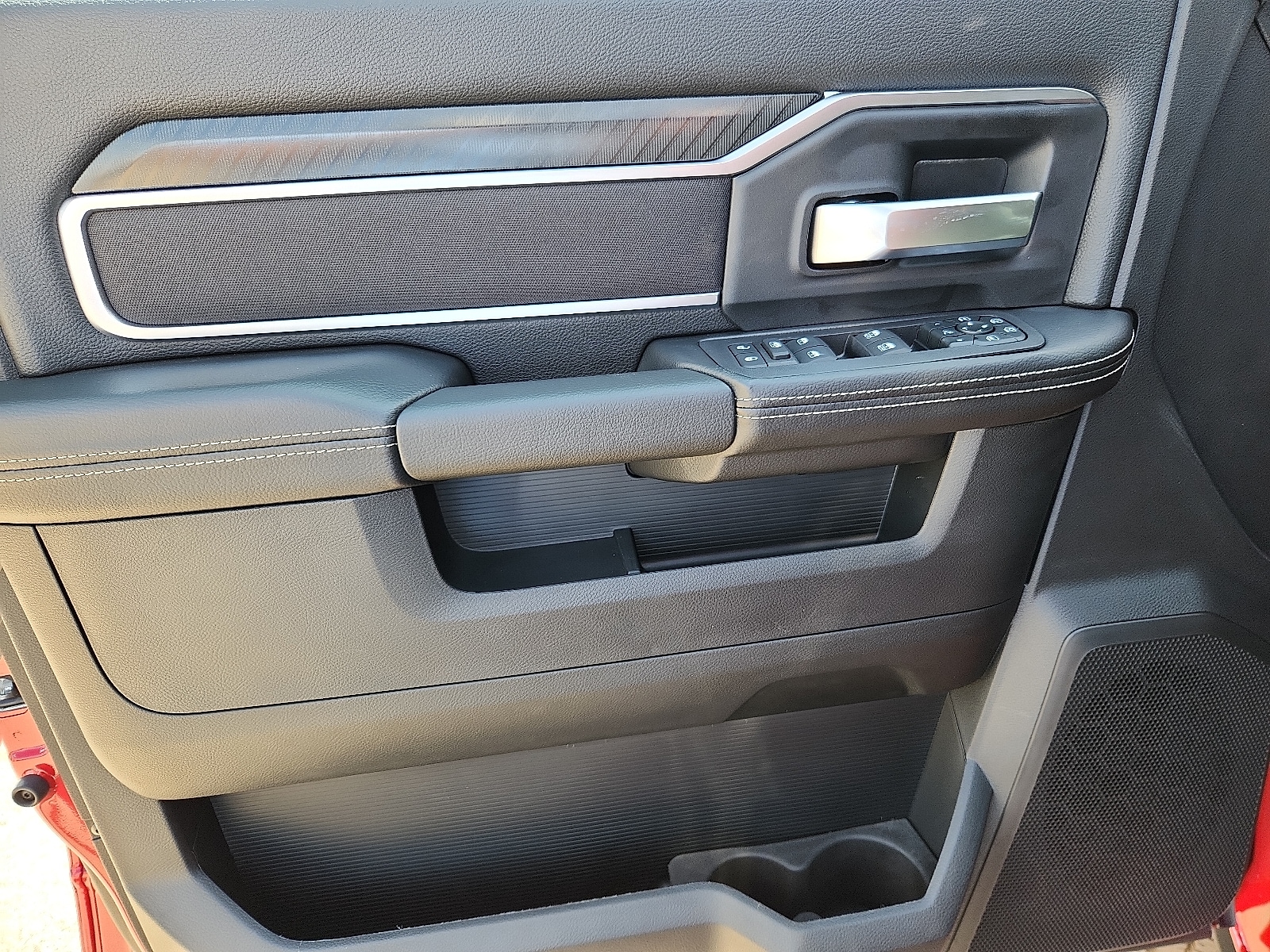 2026 RAM 2500 Big Horn/Lone Star - Photo 10