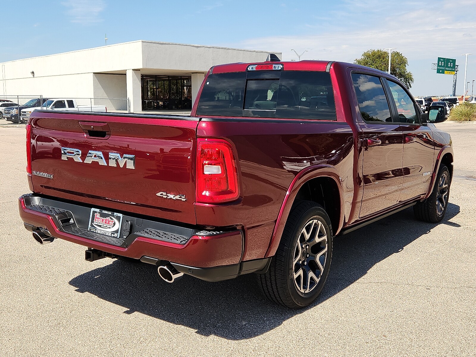 2026 Ram 1500 Laramie photo 3