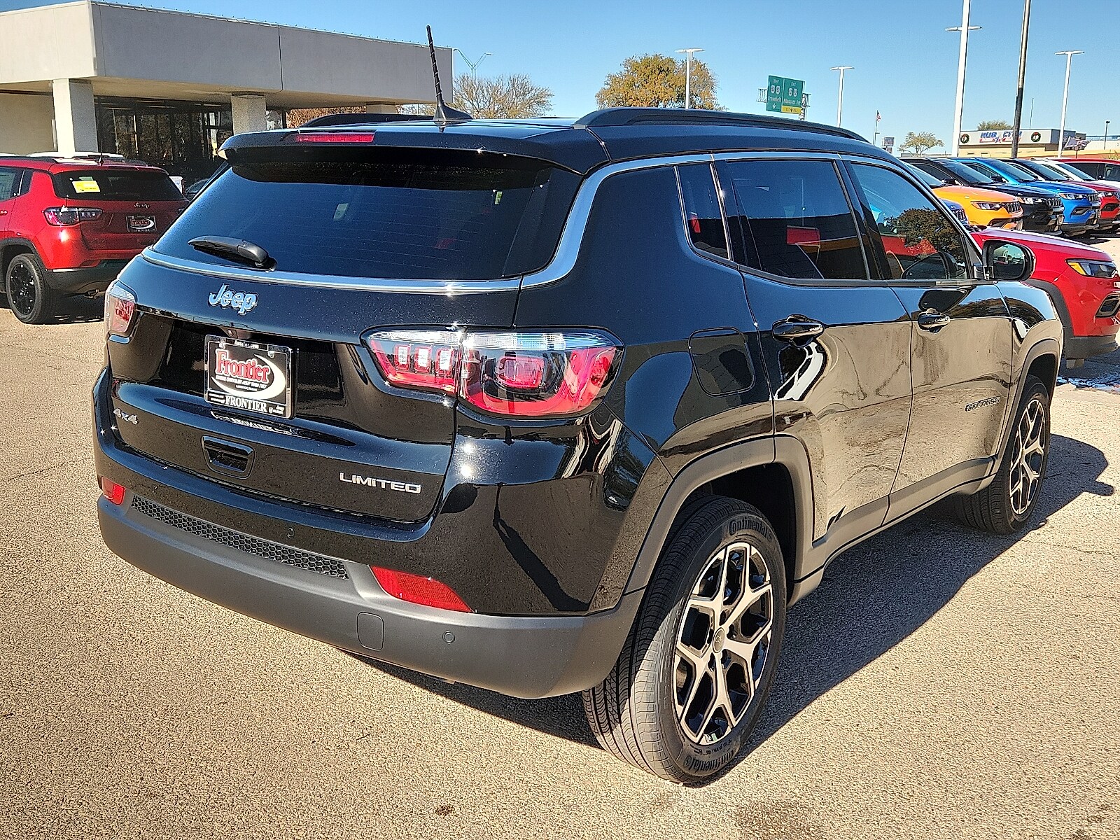 2026 Jeep Compass Limited photo 4