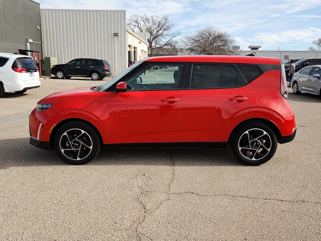 Used 2024 Kia Soul EX Hatchback