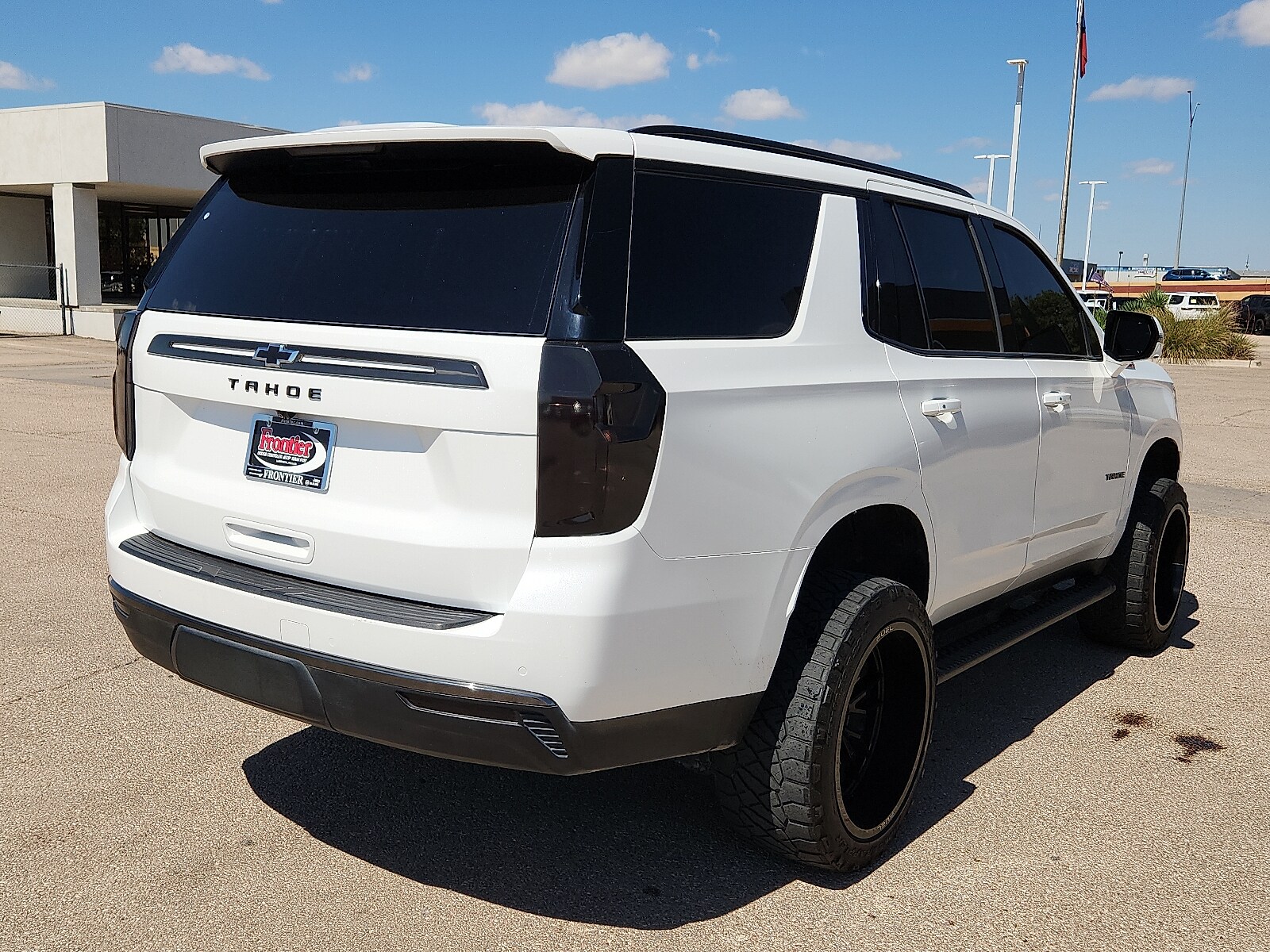 2022 Chevrolet Tahoe Z71 photo 4