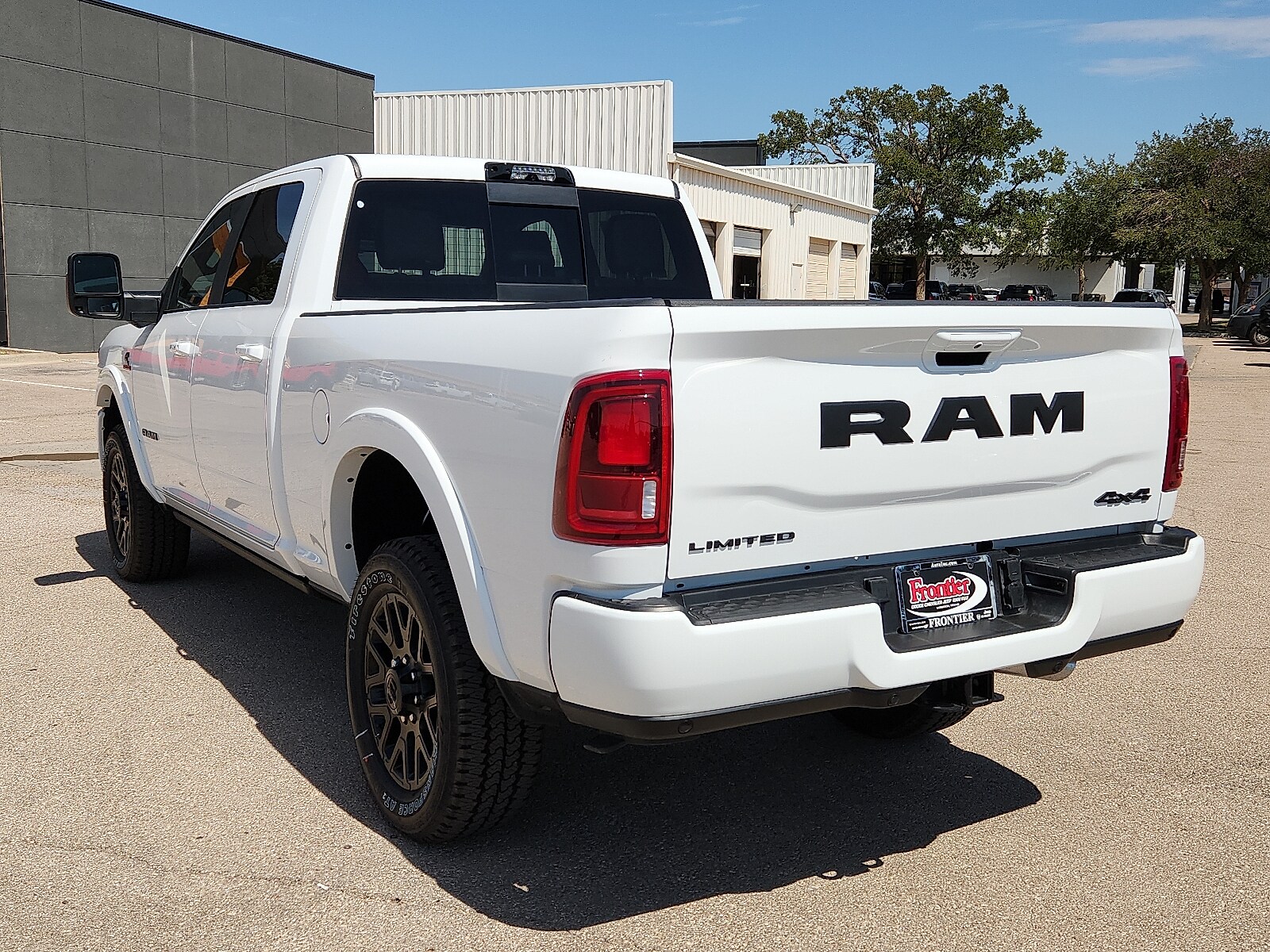 2025 Ram 2500 Limited photo 2