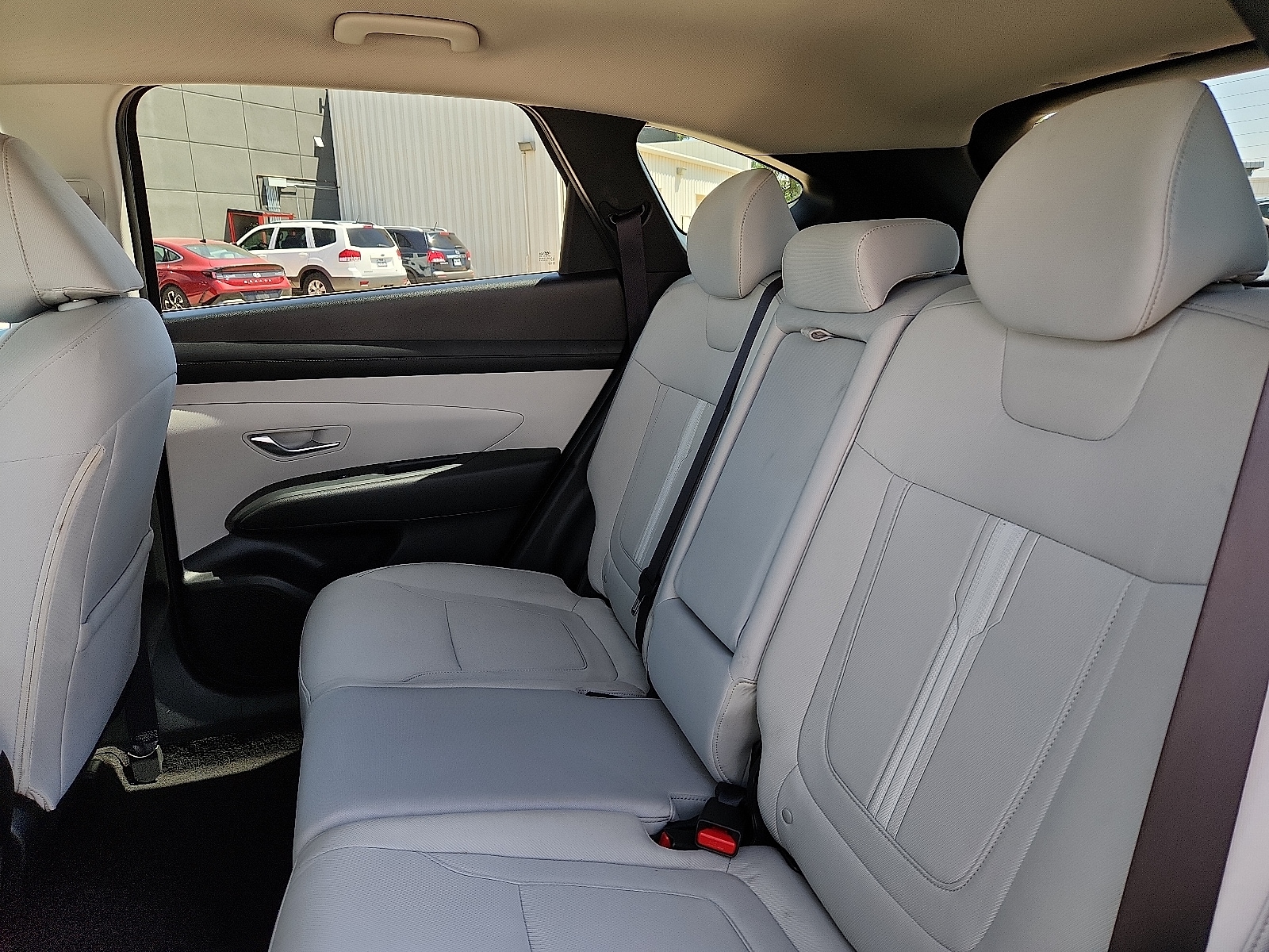 2025 Hyundai Tucson SEL - Photo 10