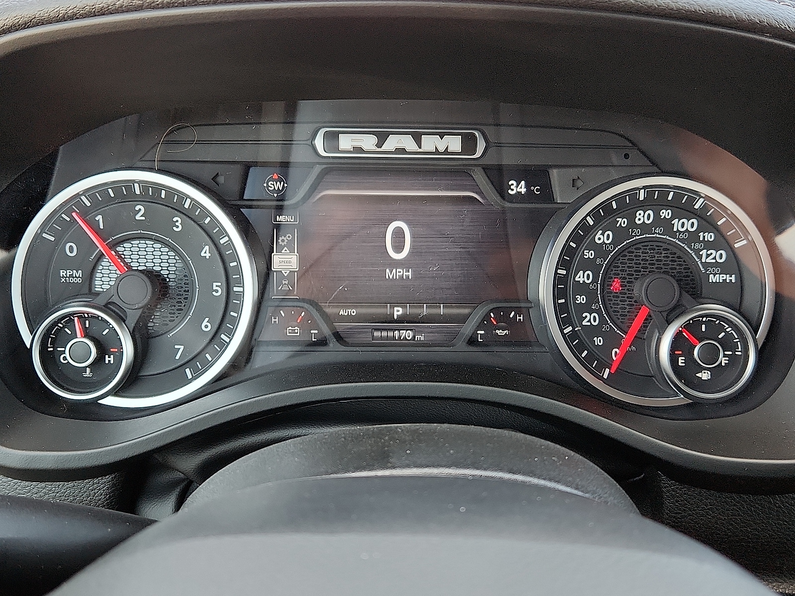 2026 RAM 1500 Laramie - Photo 18