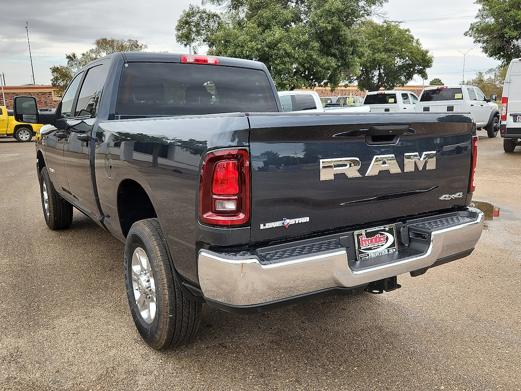 New 2026 Ram 2500 LONE STAR CREW CAB 4X4 6'4 BOX Pickup