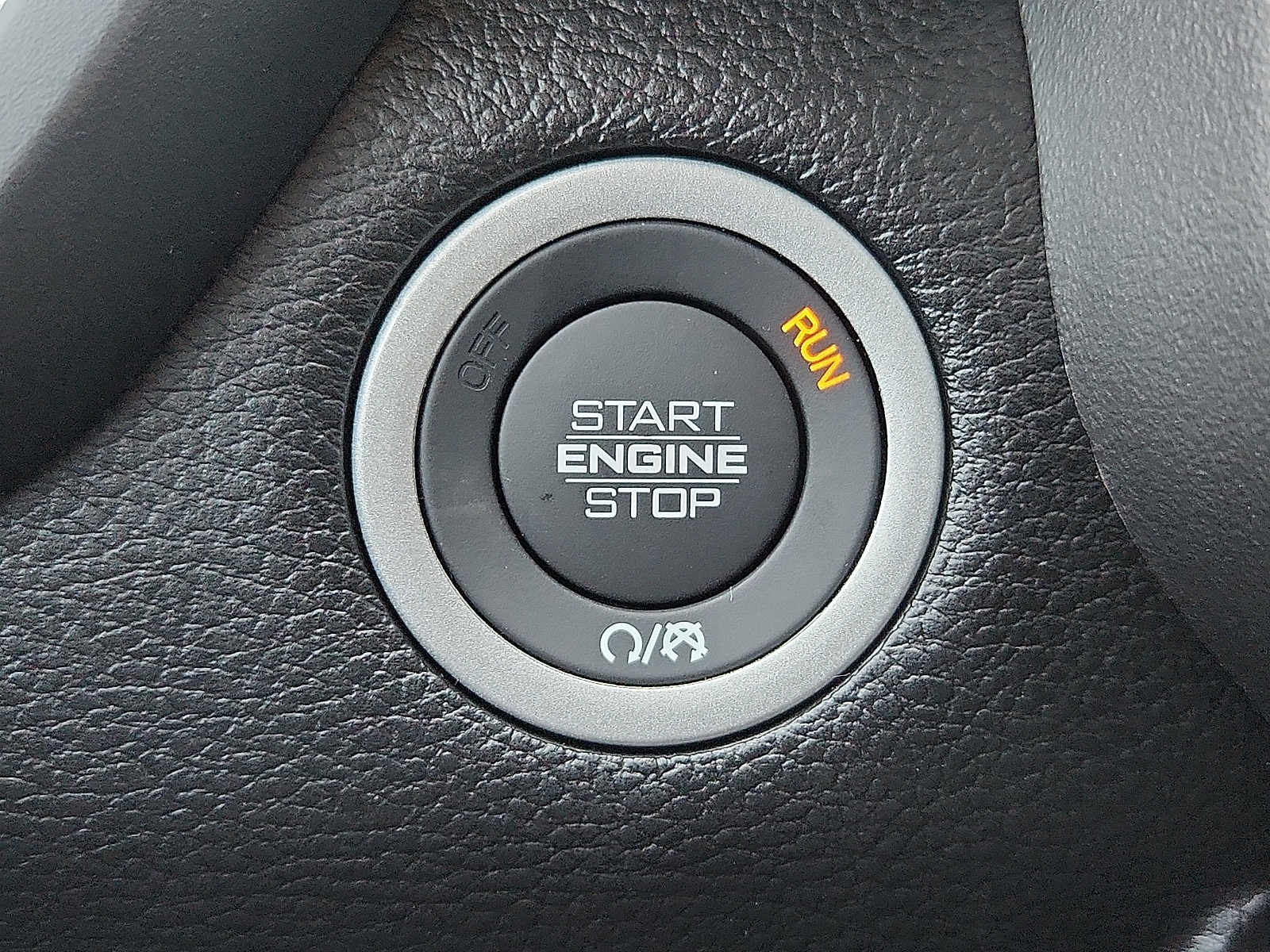 2026 RAM 1500 Laramie - Photo 16