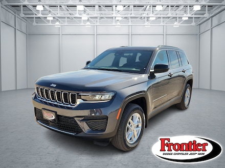 2025 Jeep Grand Cherokee LAREDO X 4X4 Sport Utility