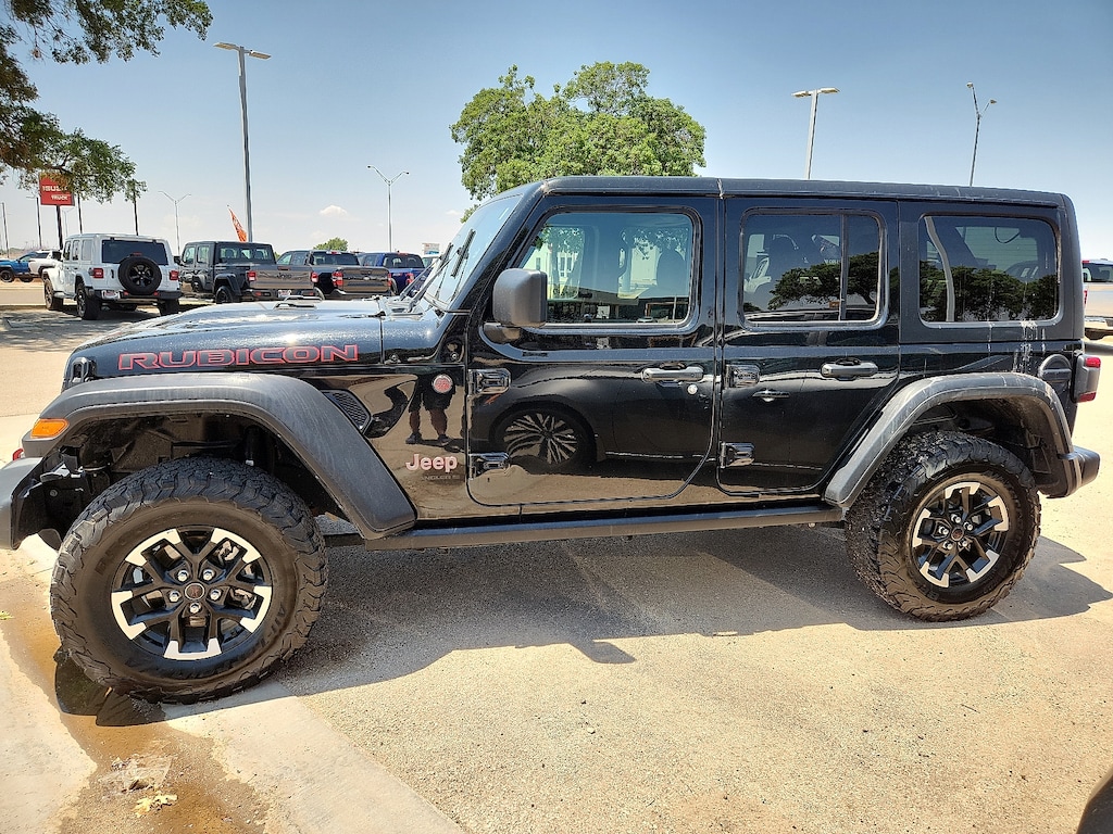 Used 2025 Jeep Wrangler Rubicon SUV
